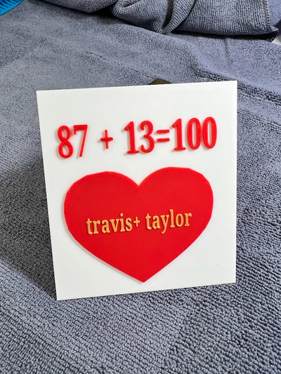 taylor schnell + travis kelce 100 herz zeichen super bowl valentinstag kansas stadt chefs by jrwagz kunst logos taylorswift reisen fußball 3d print model - Mito3D