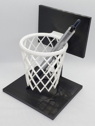 pallacanestro cerchio penna titolare supporto by nrdaeger domestico ufficio palla cestino canestro fusione fusion360 regalo netto portamatite porta 3d print model - Mito3D