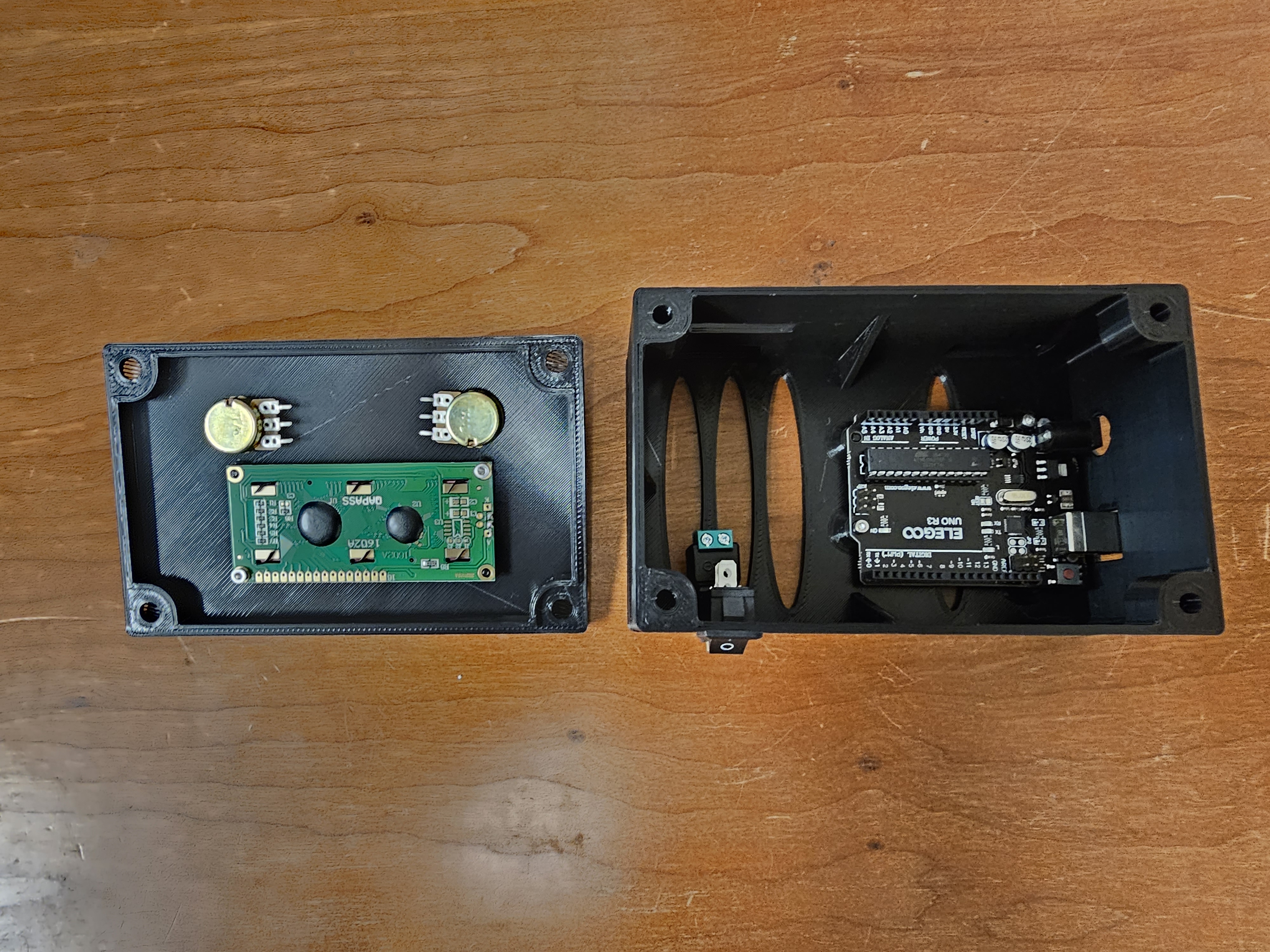 arduino progetto scatola astuccio guaina by metà ingegnerizzato passatempo fai elettronica arduinocase lcd1602 3D print model - Mito3D