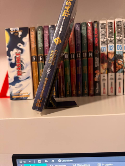 manga stand by robybob89 haushalt dekor comics unterstützung schlag schön 3d print model - Mito3D