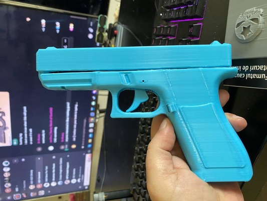 bleu formation pistolet g17 soutenir by dr mussy accessoires cosplays 3d print model - Mito3D
