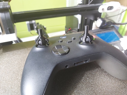 xbox tpu joystick erweiterung drohne rennen simulatoren by abonnieren werkzeuge gadgets regler sim simulator drohnen xboxcontroller simulation xboxseriesx 3d print model - Mito3D