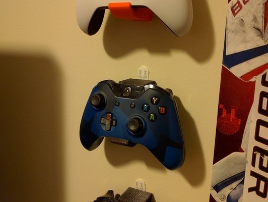 xbox series one switch ps4 controller wall mounts by ben silber toys & games 3d print model - Mito3D