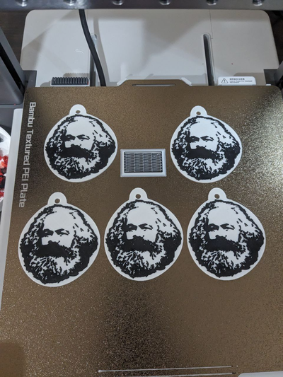 karl marx colar pingente by nikola jessé moda joalheria carl comunismo acessórios 3d print model - Mito3D