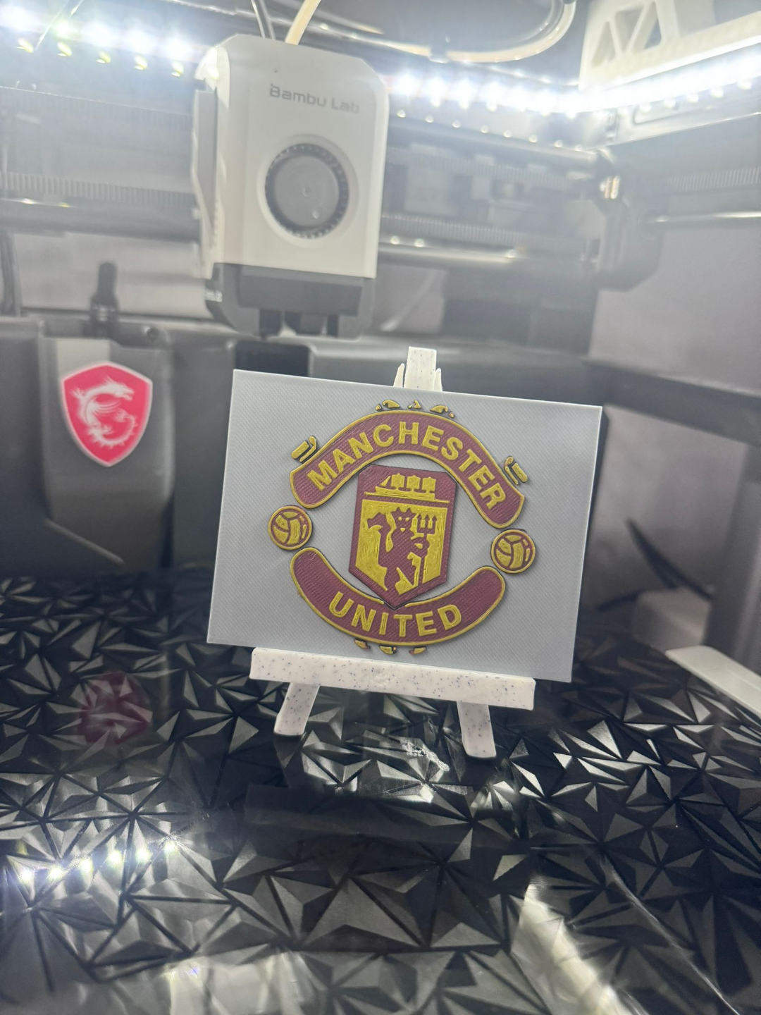 manchester vereinigt hutschmiede by fatalchaos25 generativ 3d modell lithophan kunst dekor fußball fc mufc 3D print model - Mito3D