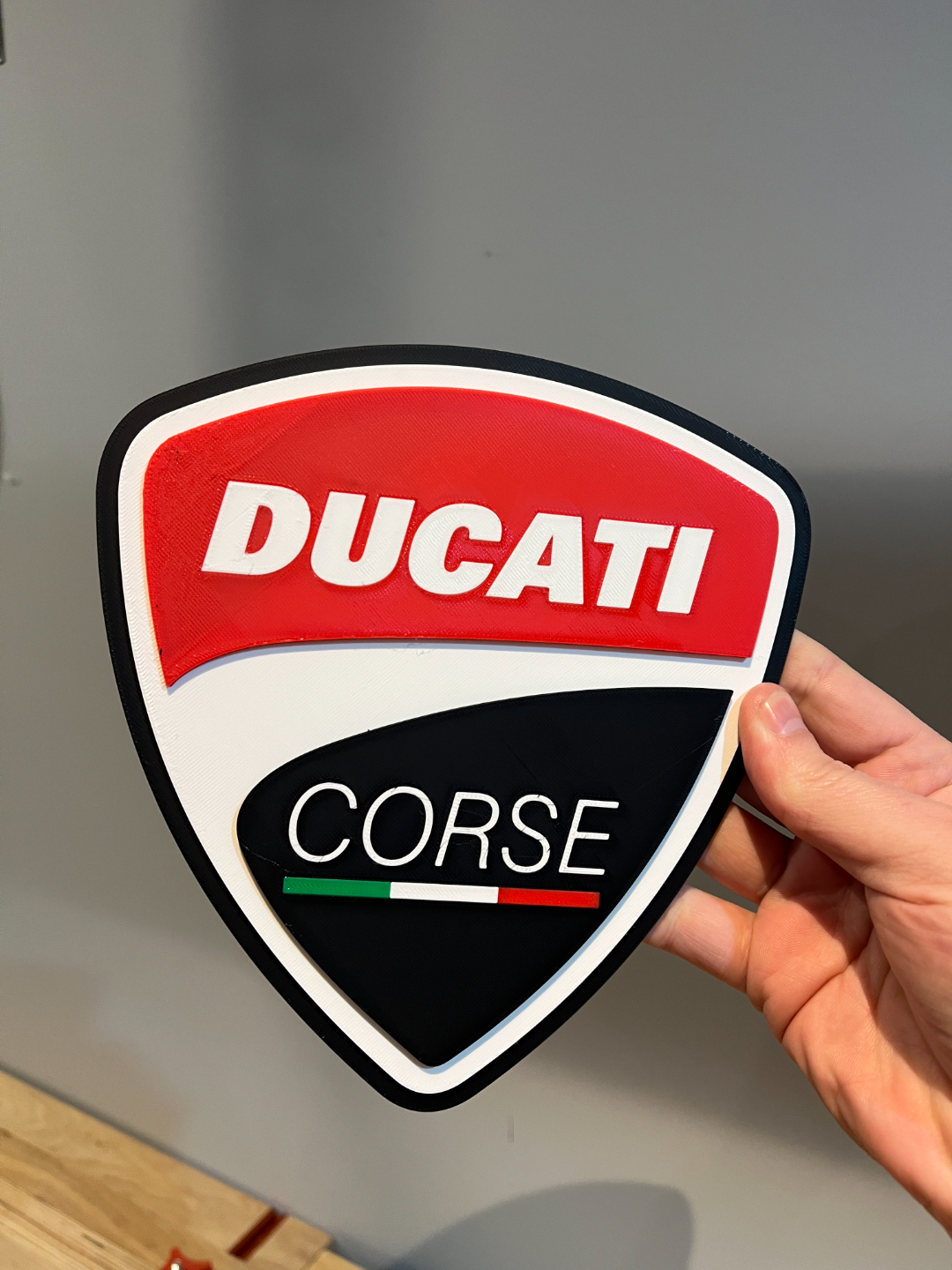 ducati logo by sayersdesign arte segni loghi gara muraria 3D print model - Mito3D