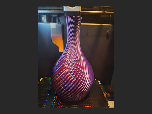 spiral vase by agent iq kunst skulpturen modus 3d print model - Mito3D