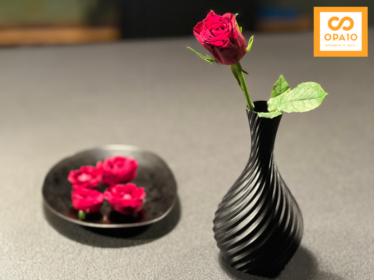 opa10 vase skulptur eleganz by haushalt dekor 3d gedruckt designer zuhause haus modern design dekorativ nachhaltig künstlerisch eco friendly benutzerdefiniert 3d print model - Mito3D