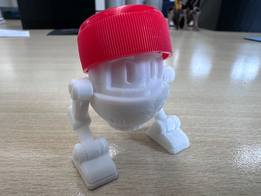 kenji hat - print in place no support remixed by nxtgnprthub miniatures benchy robot toy cute fast benchmark calibration gift fastprint printing 3d print model - Mito3D