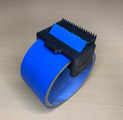 50mm ruban distributeur coupeur by médecin restauré outils dévidoir coupe 3d print model - Mito3D