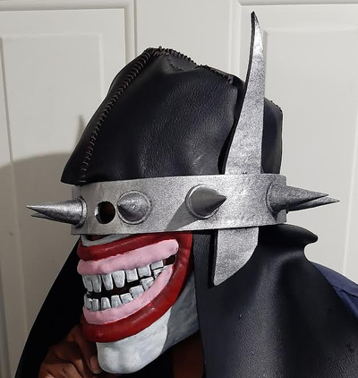 1 who risos cosplay coroa by semente assassina adereços cosplays máscaras capacetes batman dc histórias quadrinhos 3d print model - Mito3D