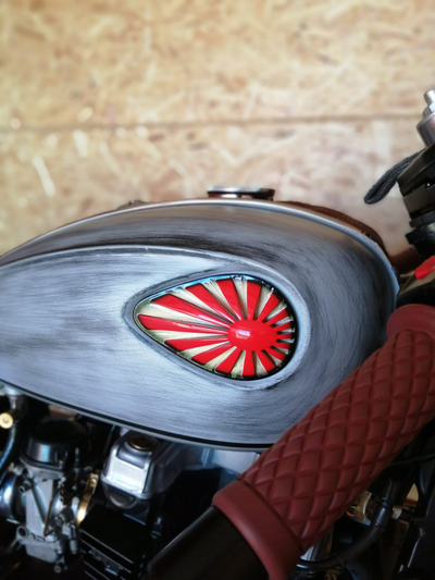 motorbike fuel tank logo - sun by cultura mat3rial art signs & logos custom bike mota sol deposito 3d print model - Mito3D