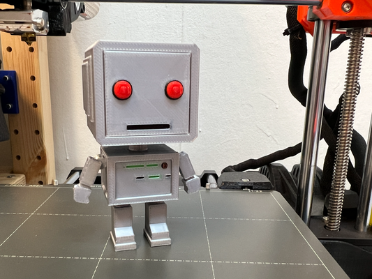 ayudante by andypiper juguetes juegos caracteres robot larva moscardón kaedim 3d print model - Mito3D