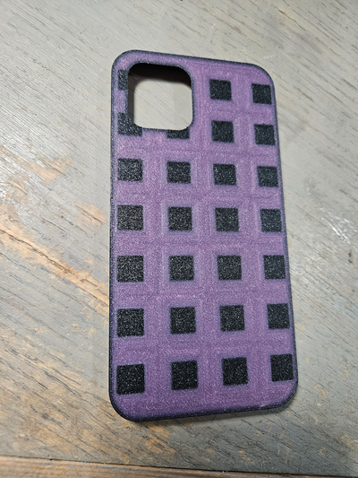 iphone 12 case inlayed checkered pattern by projectskydroid hobby & diy electronics iphone12 3d print model - Mito3D