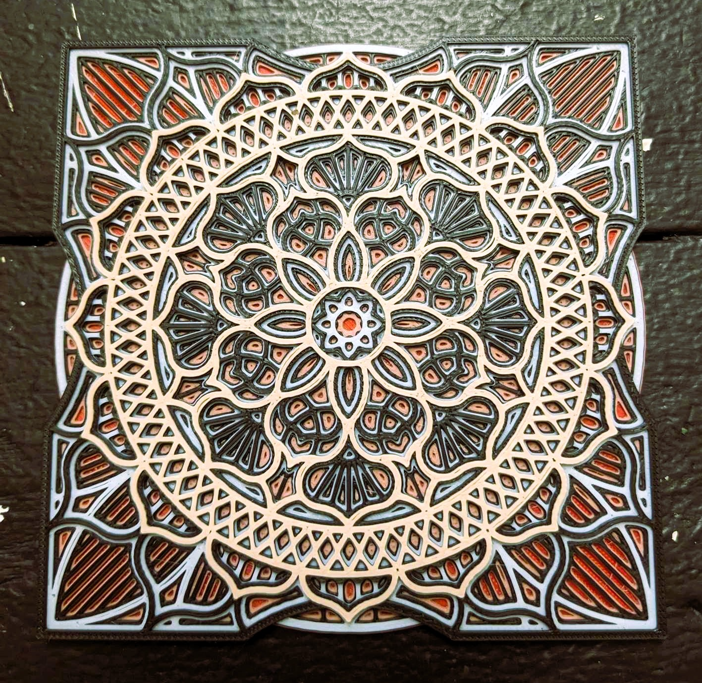 kariert mandala by josh haushalt dekor quadrat deko 3D print model - Mito3D