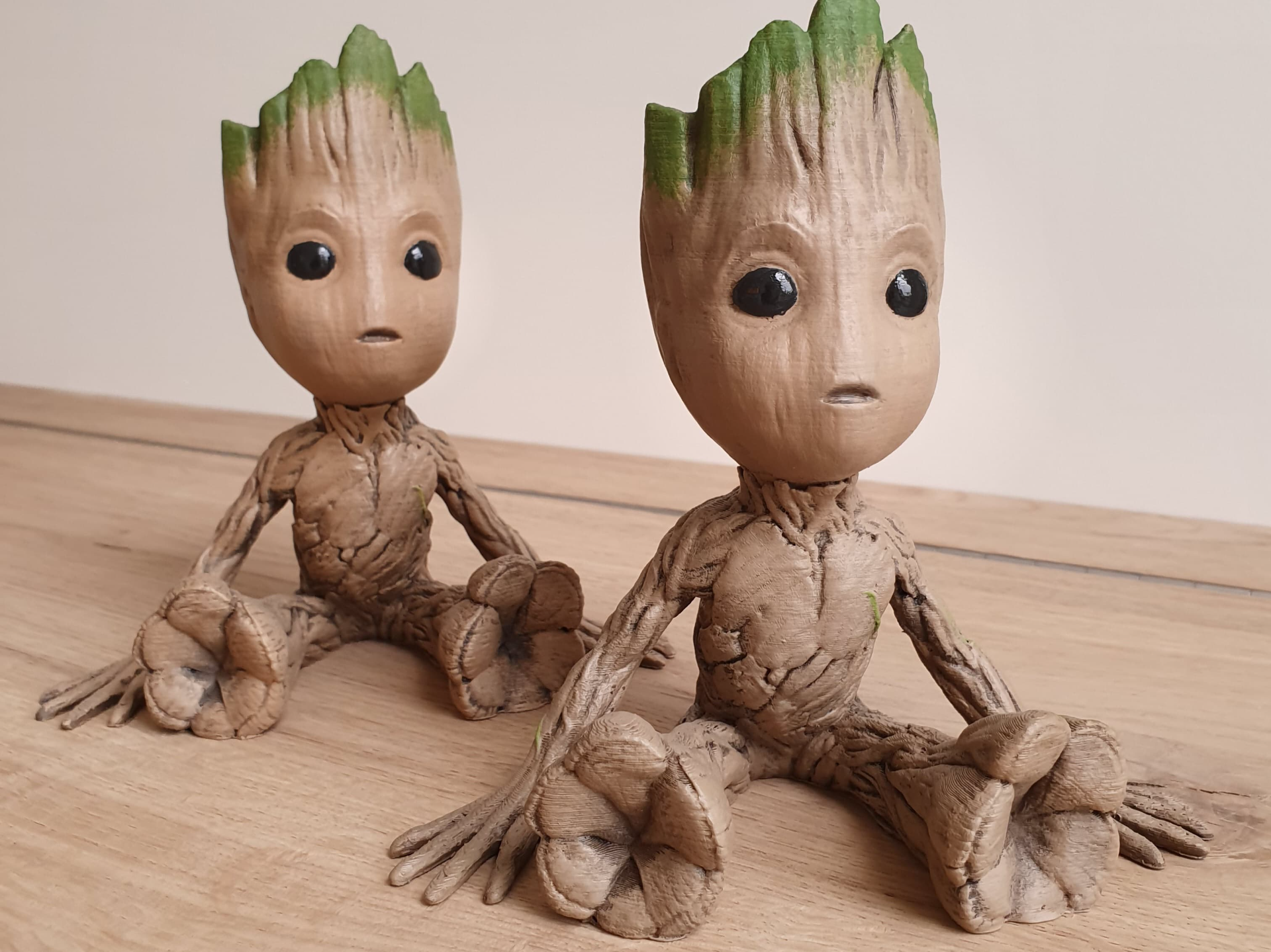 bambino groot remixato by sabredesign arte sculture baby groot meraviglia figura scultura decorazione pittura guardiani galassia iamgroot i fumetti comic azione giocattoli giocattolo ragazzi ragazzo comico signore delle stelle 3D print model - Mito3D