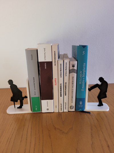 libro granja ministerio caminar bufé monty pitón by r vicario casa decoración ferma libros montypyton 3d print model - Mito3D