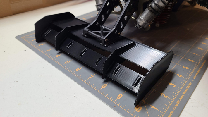 1 8 ölçek rc buggy kanat no delikler by quick5pnt0 hobi kendin yap binmek 18 nitro 3d print model - Mito3D