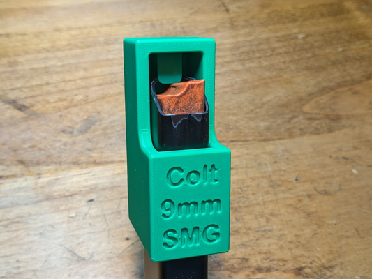 potro 9mm smg revista cargador by tenedores rotos pasatiempo bricolaje diy deporte aire libre m635 ar9 3d print model - Mito3D