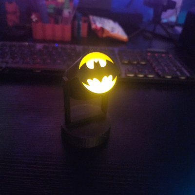 yarasa sinyal desktop minyatür hafif kutu by tcs3d sanat işaretler logolar batman komik dc ams kolay 3d print model - Mito3D