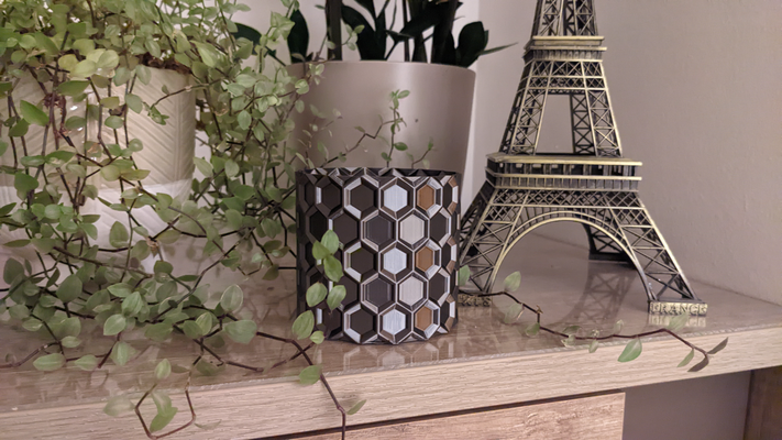 hex vase mode by ralfhoerhager household decor hexagonal hexagon pot plant container plantpot vasemode flowerpot 3d print model - Mito3D
