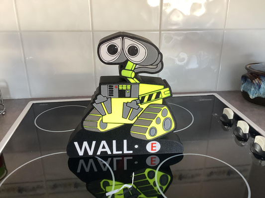 wall by lryan7310 juguetes juegos caracteres pared waste collecting robot tierra disney pixar 3d print model - Mito3D