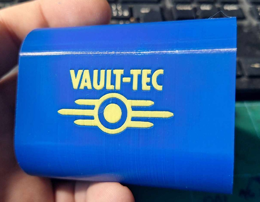 vault-tec box fallout by tessi tools magnet prepare future 3d print model - Mito3D