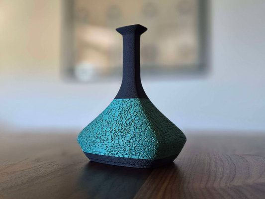 hana flüstern blume vase by chippwalters haushalt dekor japanisch japan 3d print model - Mito3D