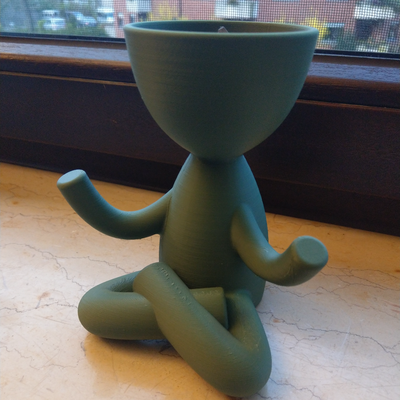 testa fioriera 14 yoga by giulianeickmann domestico giardino arredamento pianta vaso fiori yogi 3d print model - Mito3D