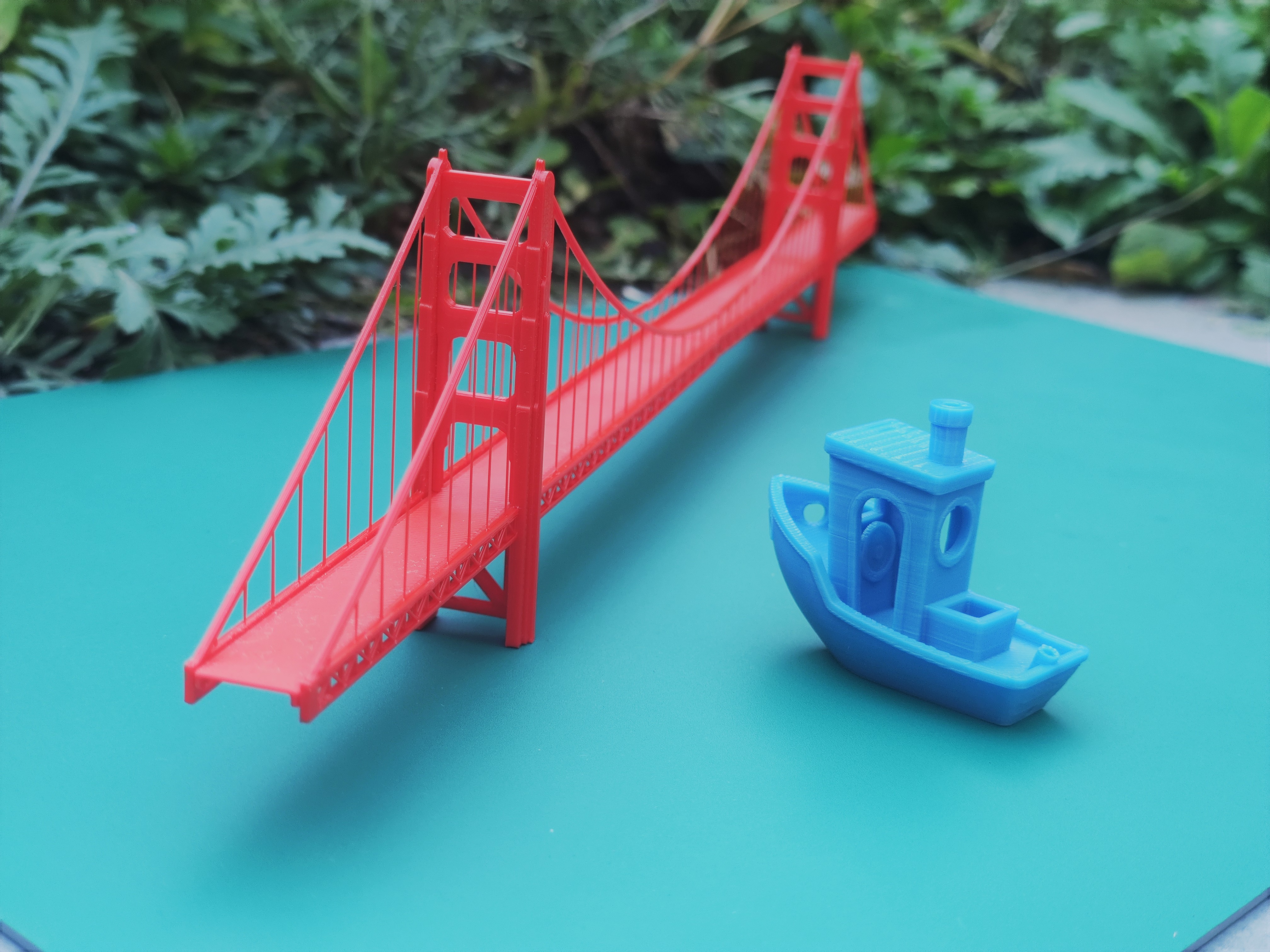 golden tor brücke zeichenfolge kunst by andor yoko miniaturen architektur schnell rahmen rot ingenieurwesen einfach straße ingenieur suspension maßstabgetreues modell heilige hässlich san francisco stringart bürgerlich hängebrücke 3D print model - Mito3D