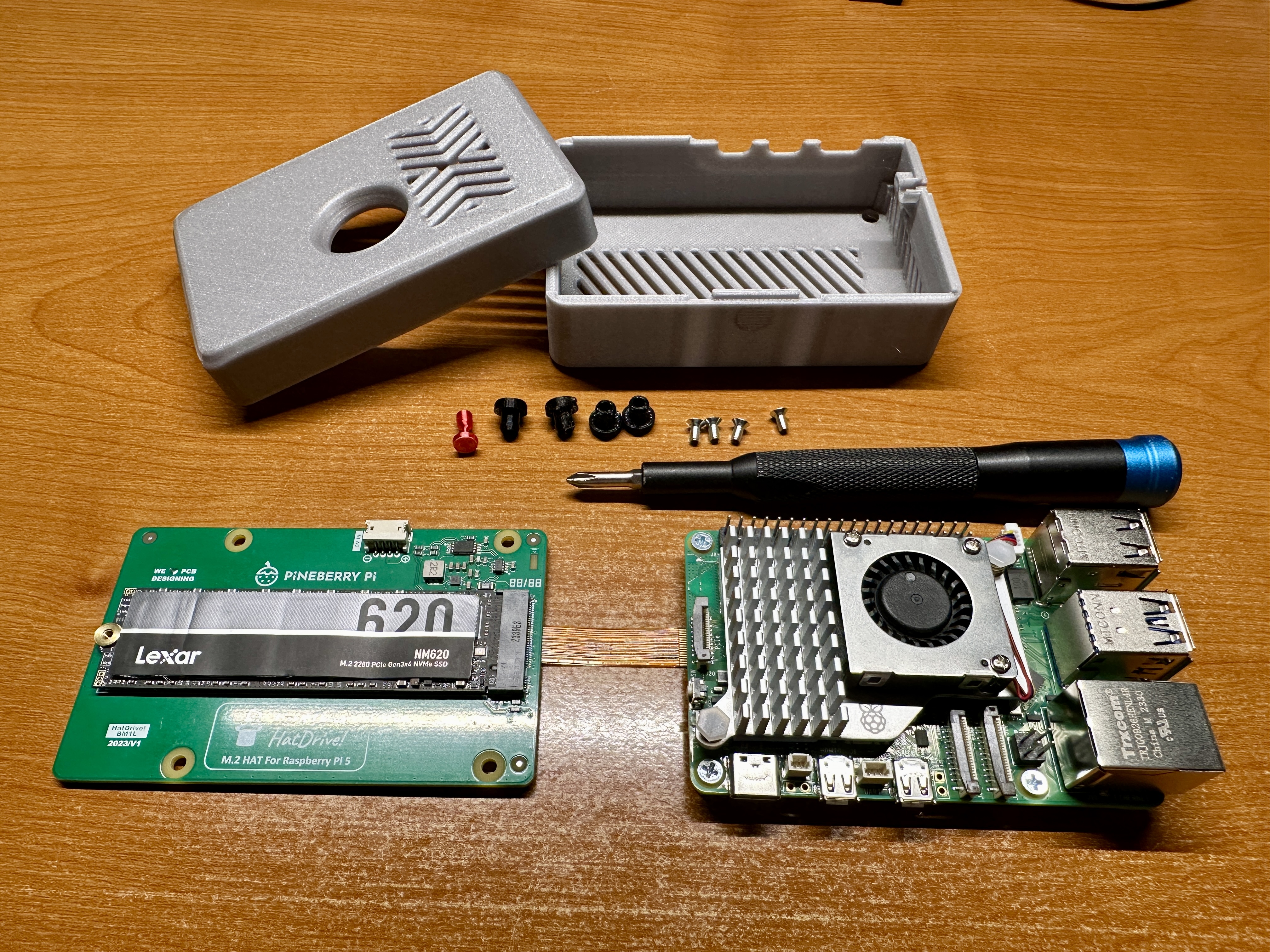 himbeere pi5 nvme hut tool less fall mantel by jerry werkzeuge gadgets pi himbeerpicase toolless raspberrypi5case 5 kiefernbeere aktivkühler 3D print model - Mito3D