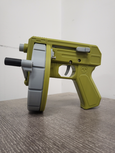 marteau manivelle roue pistolet v1 5 by garçon brasseur jouets jeux lanceur jouet blaster 3d print model - Mito3D