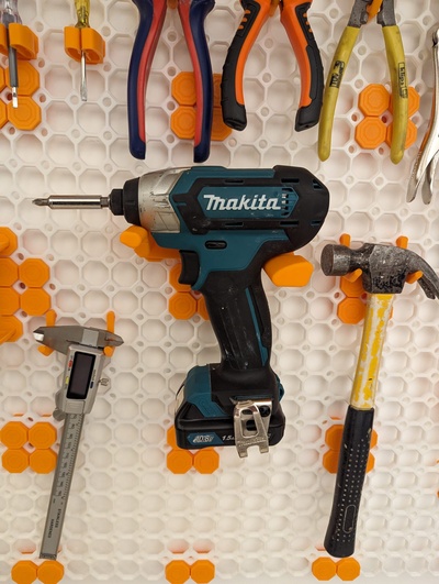 makita drill multiboard mount remixed by codemakor tools organizers 3d print model - Mito3D