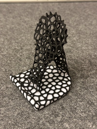 topolojik optimize edilmiş voronoi telefon ayakta durmak temel by ruh araçlar gadget'lar iphone kulp destek akıllı kilidi p1p p1s x1 x1c aksesuarlar samsung dekor topoloji optimizasyonu ams 3d print model - Mito3D