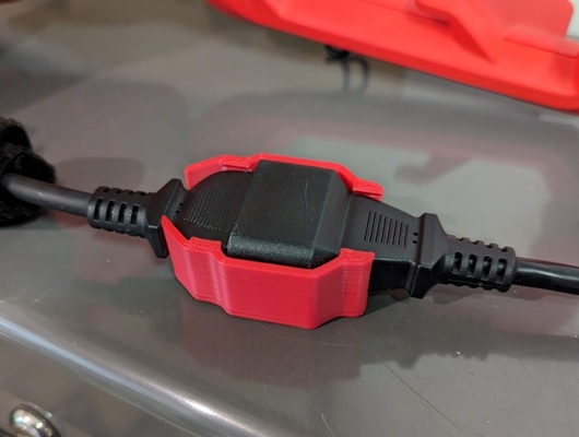 handwerker elektrisch kettensäge kabel clip by ken mühlen haushalt garten adapter 3d print model - Mito3D