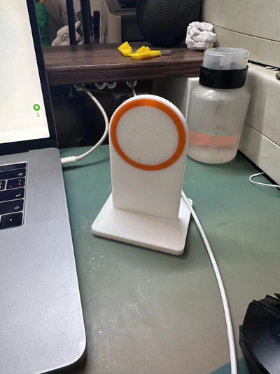 magsafe manyetik ayakta durmak 14pro by jjnbq7dv6h araçlar organizatörler iphone kulp destek 3d print model - Mito3D