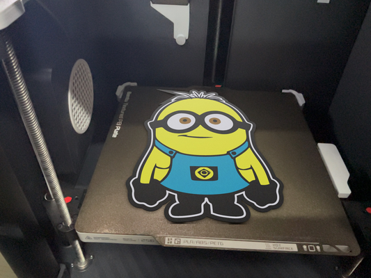 minion led lightbox by vitormhs art signs & logos sign logo luminaria disney 3d print model - Mito3D