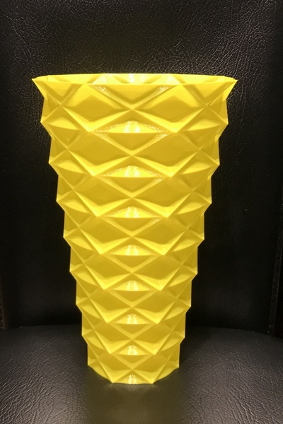 zigzag vase v2 by brithawkes ménage décor vasemode easyprint poubelle 3d print model - Mito3D