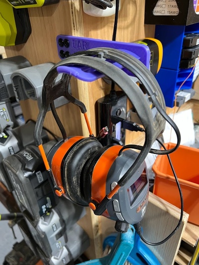 facile monter casque musique cintre by robandwend outils gadgets headphonesholder 3d print model - Mito3D