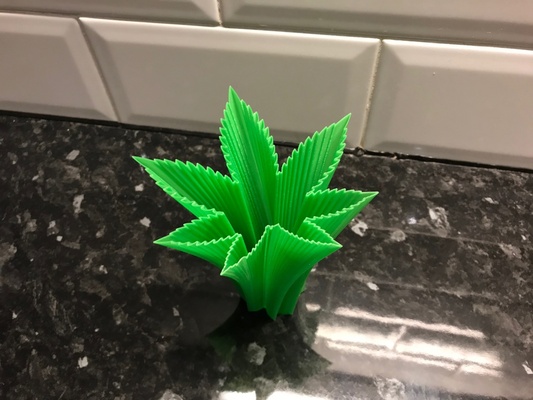 weed vase by brithawkes household decor fun vasemode easyprint leaf 3d print model - Mito3D