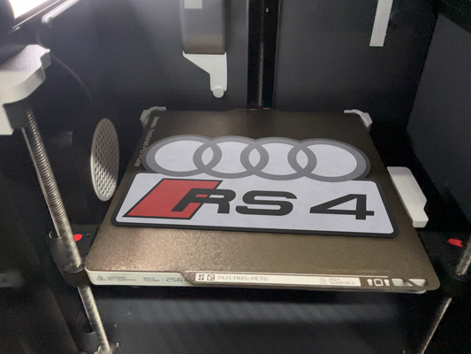 audi rs4 caja ligera stl dispo by vitormhs arte señales logos firmar logo luminaria rs 3d print model - Mito3D