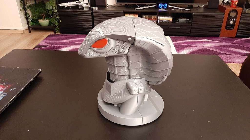 retrattile apophis serpente casco stargate by martin taichl oggetti scena cosplay maschere caschi maschera thingiverse giaffa 3D print model - Mito3D