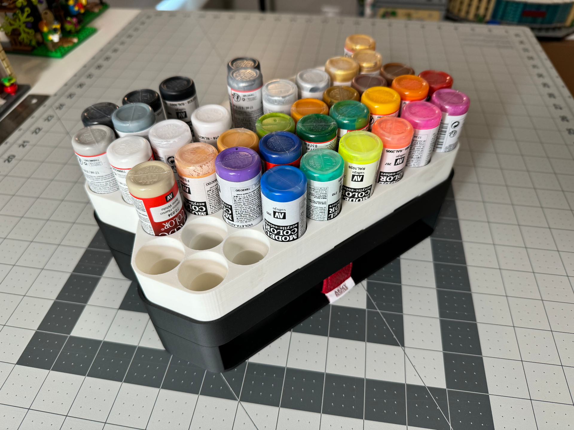 farbe caddie tablett nass palette base komplett by abonnieren hobby diy acryl vallejo armee maler 17ml miniatur malerei träger gestell box modular stapeln lager bahnhof 3D print model - Mito3D