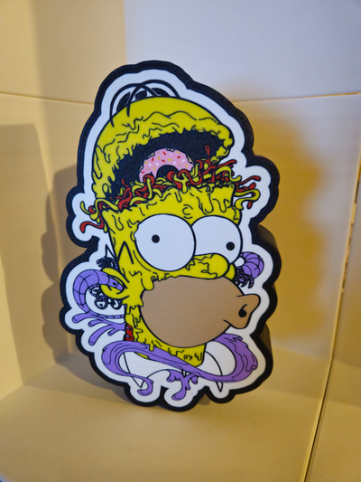 homer simpson by sofá arte sinais logotipos estampas mnm3dprinting donuts decoração simpsons bart marge margesimpson lisa maggie luz acessório caixa bambu coleção parede 2d 3d 2024 desenho animado personagem s simpsonswallart rosquinha logotipo cerveja ams arbusto 3d print model - Mito3D