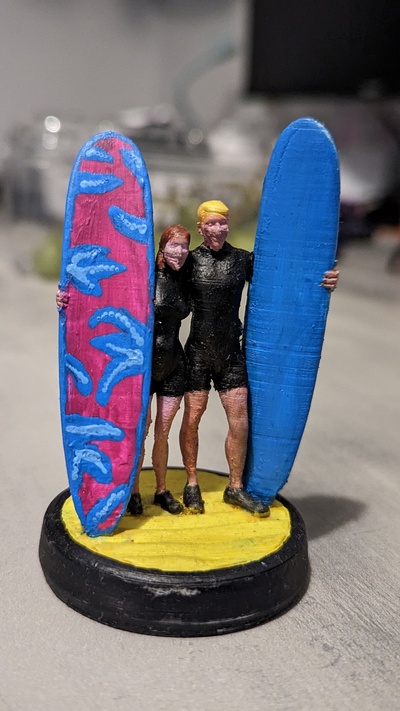 praia surfando casal by 3dennis miniaturas estatueta surfar prancha surfe ondas surfista surfistas surf 3d print model - Mito3D