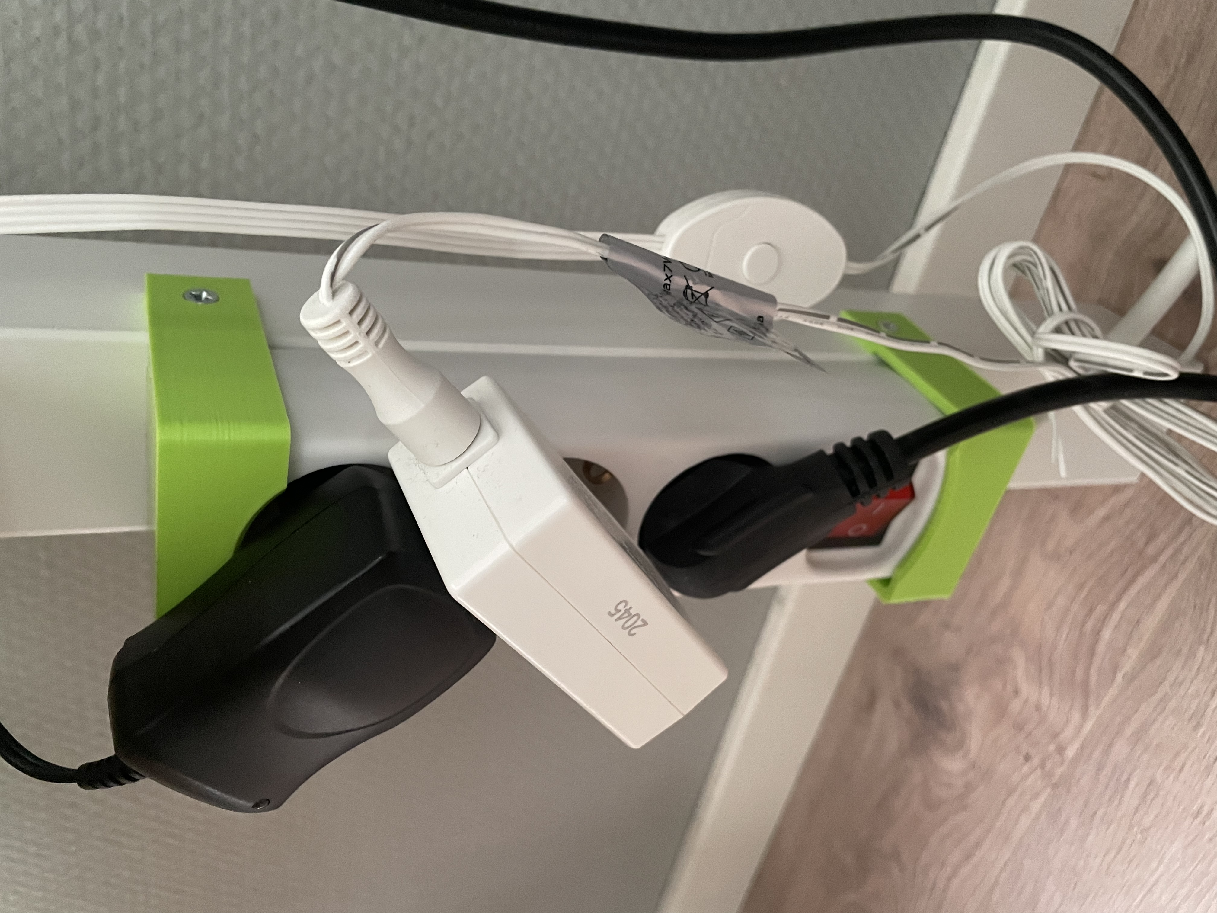 ikea koppla power strip mount to lack table leg by lukasglowinski household house models ikealack ikealackenclosure ikealacktable powerstrip powerstripbracket powerstripmount ikeakoppla 3D print model - Mito3D