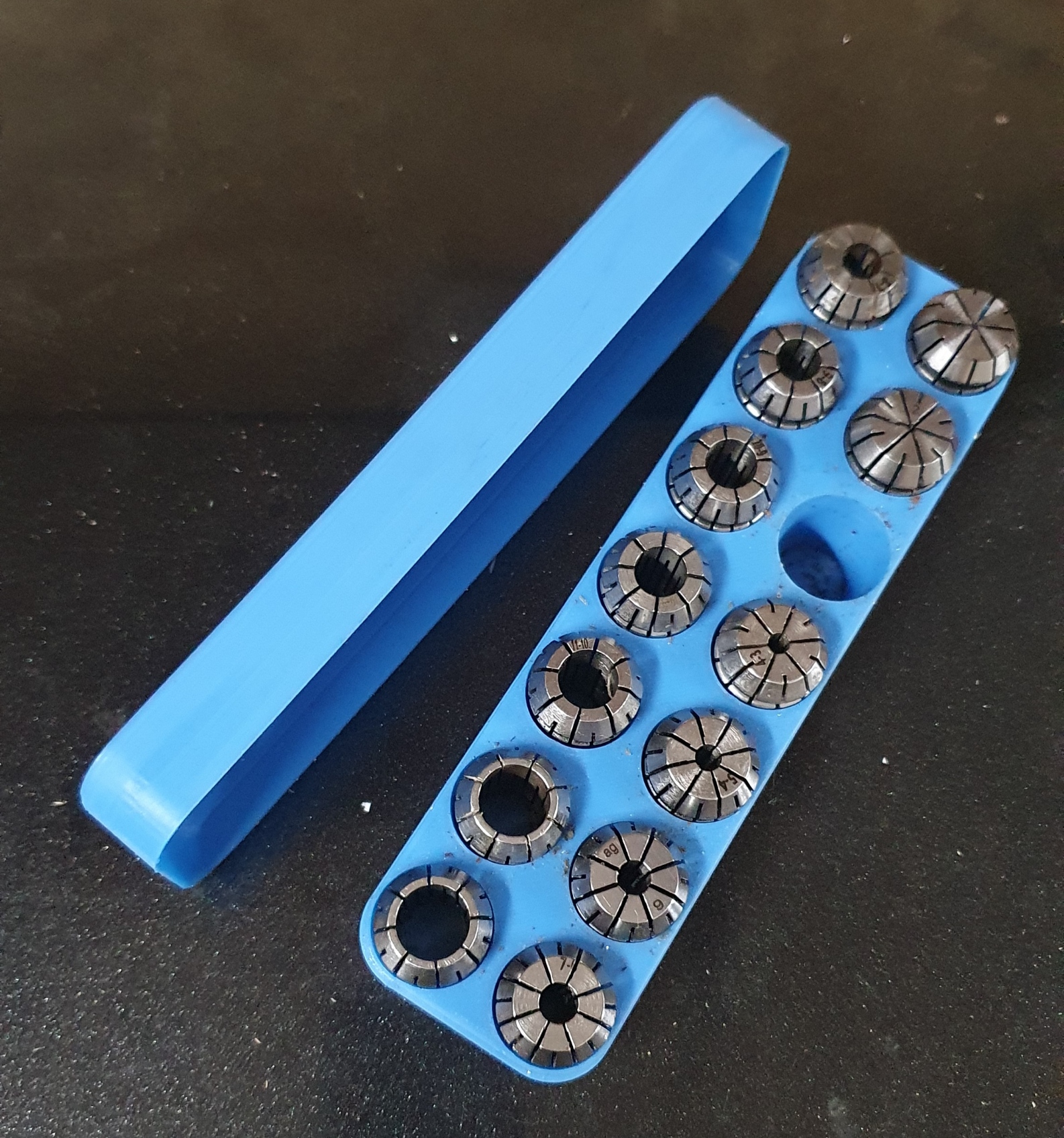 er20 halka kutu dahil ızgara sonluluğu eklemek by tembel araçlar cnc pensler er20collet yönlendirici sıralama atölye araç 3D print model - Mito3D