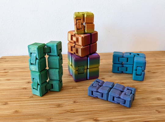robusto infinito cubo by uomo delle onde giocattoli giochi giocattolo agitarsi openscad 3d print model - Mito3D