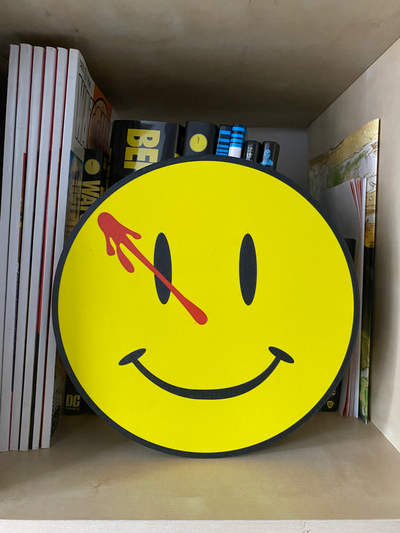 watchmen button lightbox by 3d prints x art signs & logos comics comic led light box dccomics smiley 3d print model - Mito3D