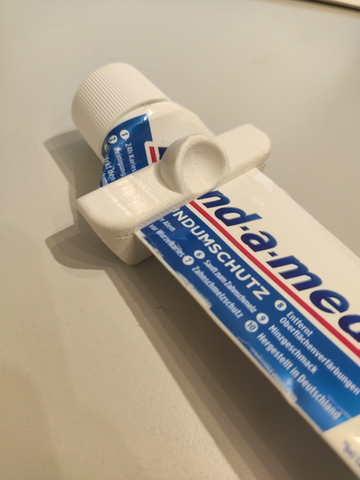 pasta dental tubo exprimidor by julienk0 casa modelos 3d print model - Mito3D